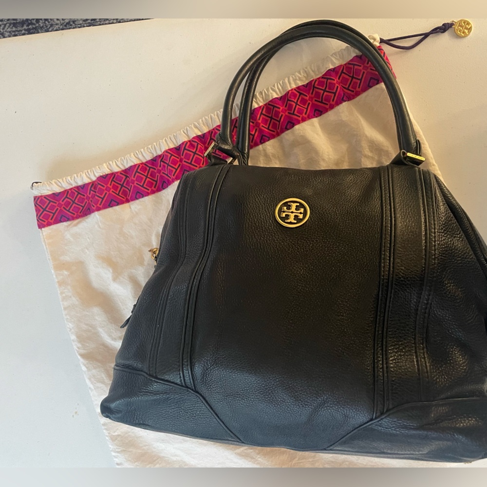 Tory Burch Black Leather Handbag